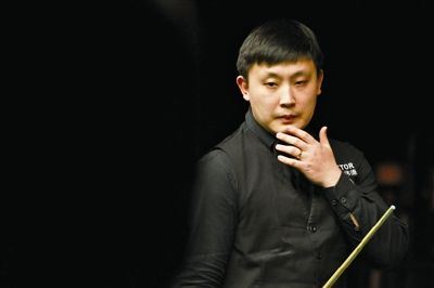 尤其中场的 尤其中场的